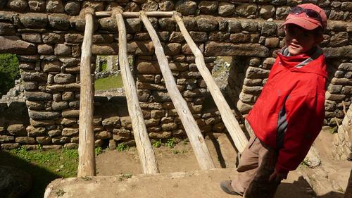 Machu_picchu_20_dans_les_ruines_6