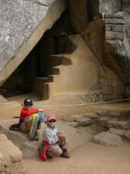 Machu_picchu_20_dans_les_ruines_7